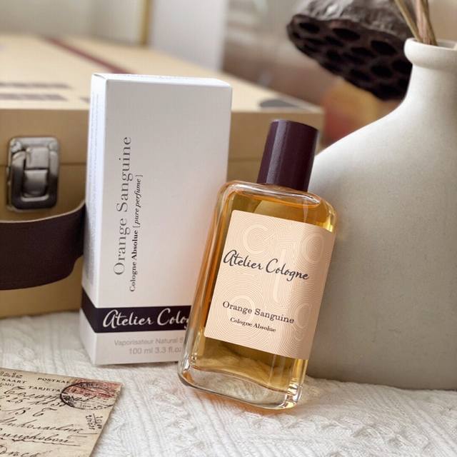 Counter quality Atelier Cologne Orange Sanguine smells like a very real blood o