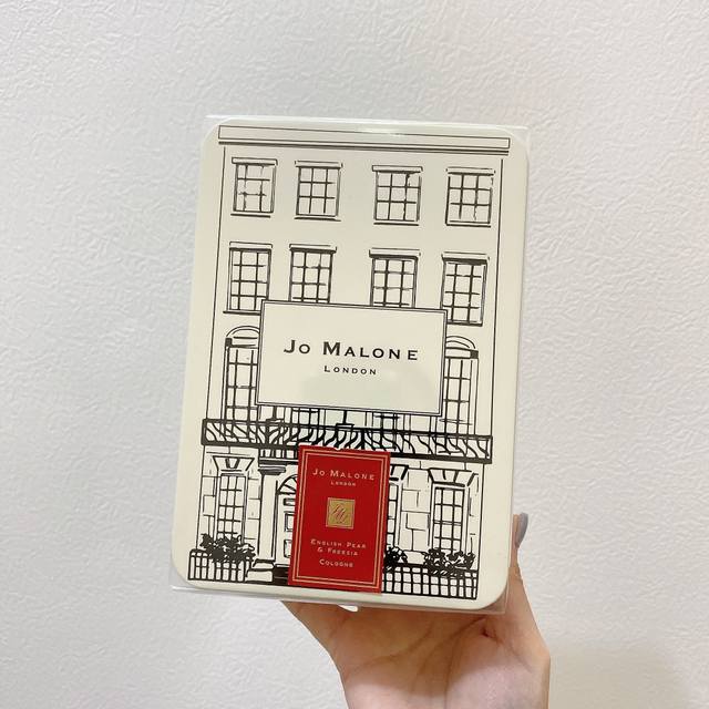 counter quality Jo Malone tin box British pear Ml women's perfume, it's a heart