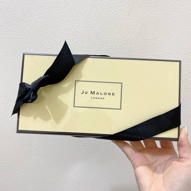 Counter quality New Jo Malone Christmas limited edition sample perfume 5-piece s