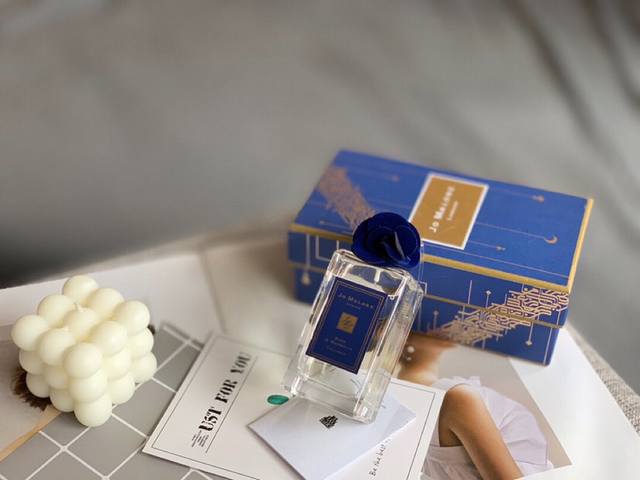 Counter quality Jo Malone Christmas limited edition perfume Rose and Magnolia M