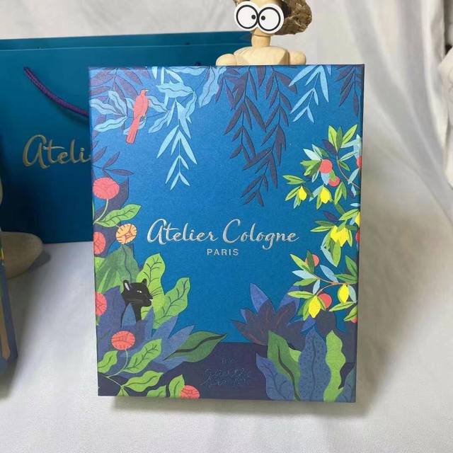 Counter quality Oulong perfume two-piece set! 30Ml