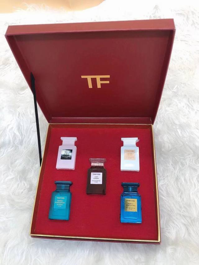 counter quality Tf perfume 5-piece set red gift box version, Q version perfume