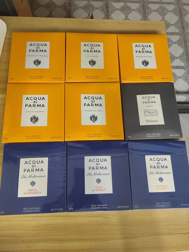 High-end quality Parma car aromatherapy tablets, flavors: orange, fig, Californ