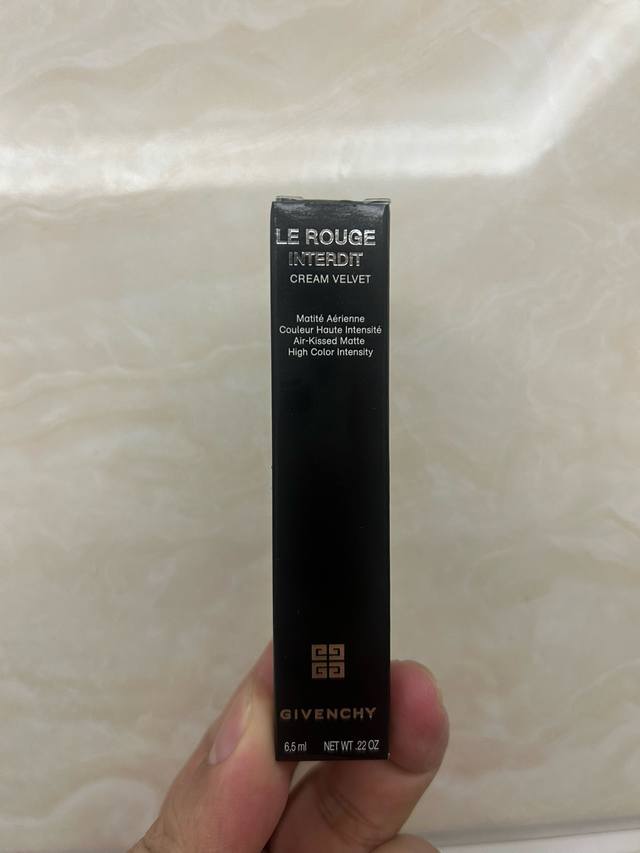 High-end quality Givenchy velvet lambskin lip glaze color number: 10-15-27-31-3