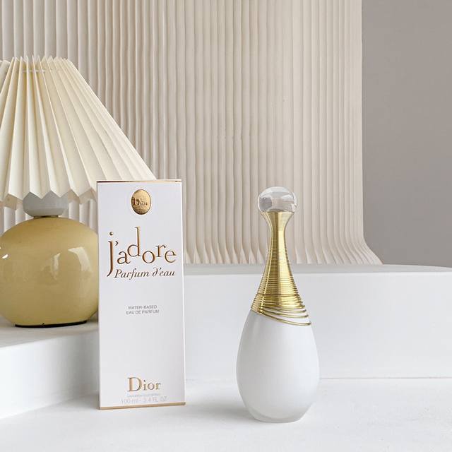 Counter qualityDior's new product J'adore White Chanson is newly launchedUndefin