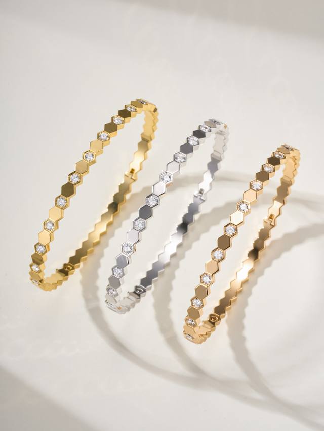 Chaumet Honeycomb Diamond Bracelet, Size 17The sweet and cool Bee My Love is so