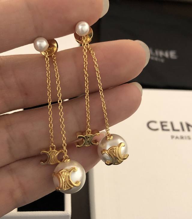 Seiko version Celine earrings Arc de Triomphe pearl earrings Z. The whole set c