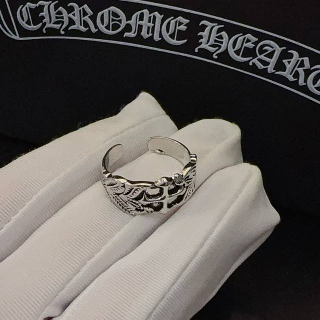 Counter quality Chrome Hearts Chrome Hearts classic retro cross open ring with