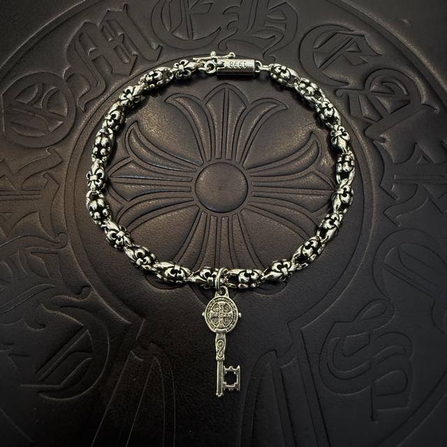 New counter quality Chrome Hearts Chrome Hearts Scout Flower Bracelet with conc