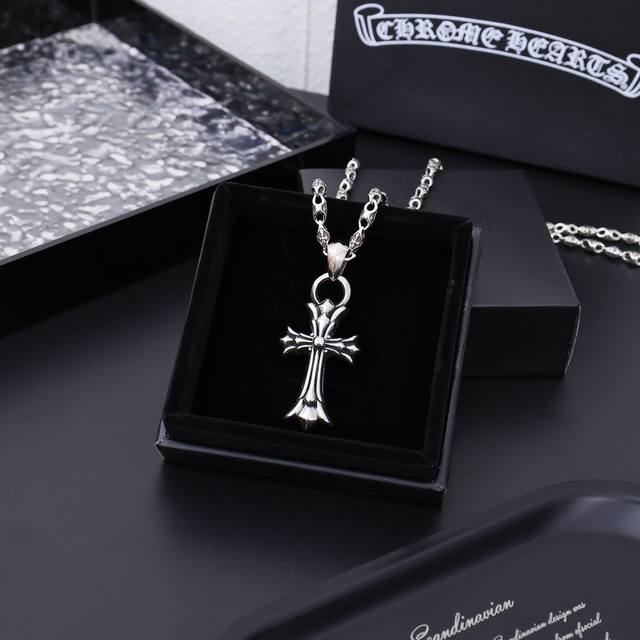 Chrome Hearts latest model counter hit factory direct selling price original on