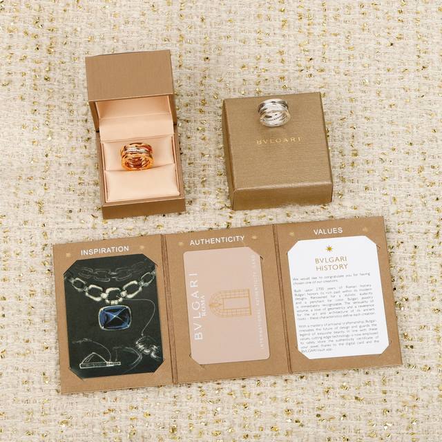 211517 We produce wide hollow rings with diamonds. We can customize them with re