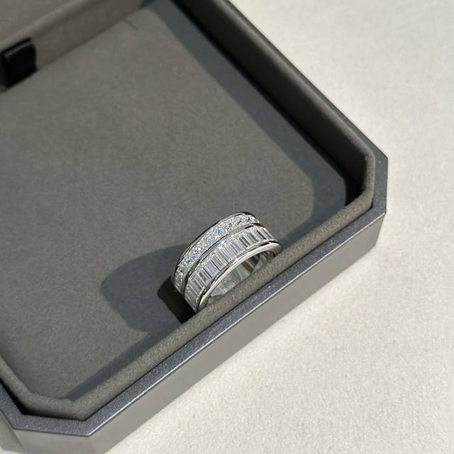 A2702 New double-row diamond sugar cube round diamond narrow version ring from M