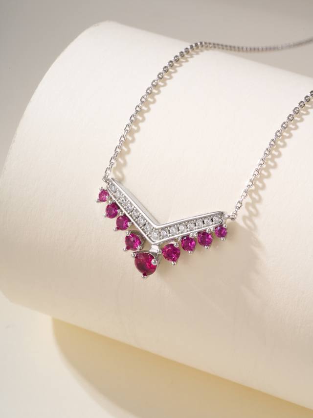 In the name of ruby, pay tribute to the eternal maternal love Present the most e