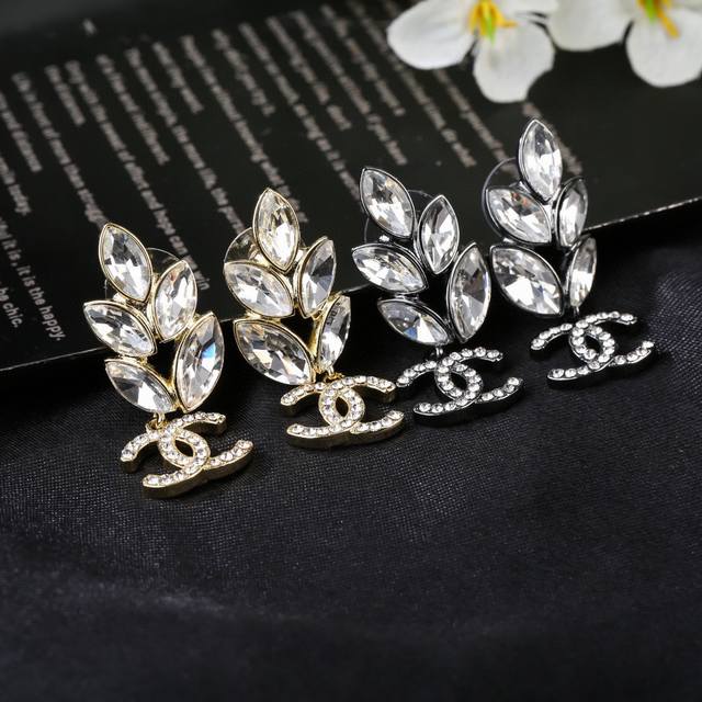 Chanel new earrings counter synchronous new fine craftsmanship original consist