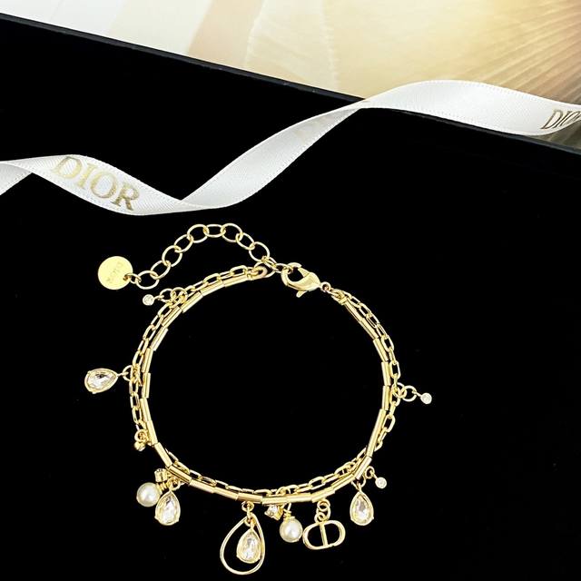 Today's new model code H575 Dior bracelet hot-selling model is now on sale Dior