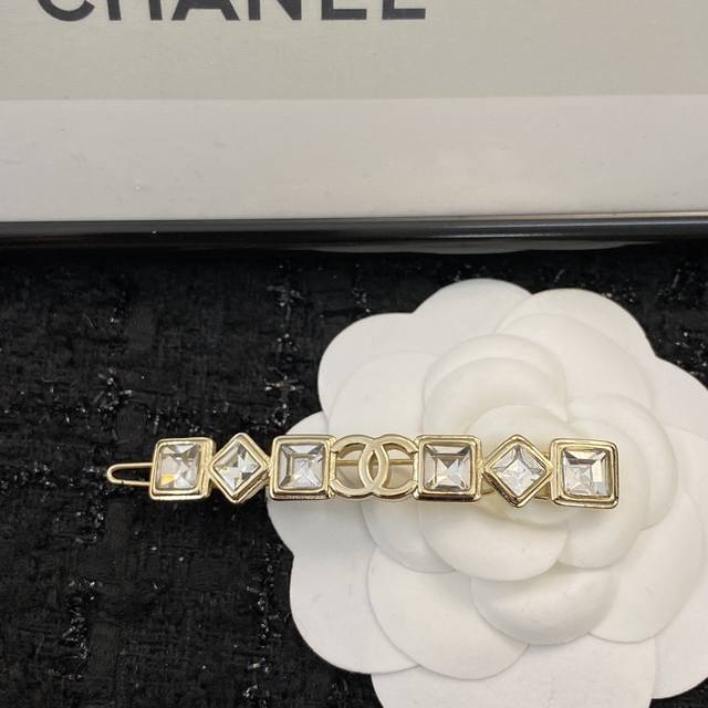 Code H251 Chanel hairpin hot-selling model is now on sale Exclusive high-end qu