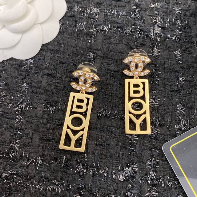 Code E1723 earrings hot-selling model, hot new arrival Synchronous counter excl