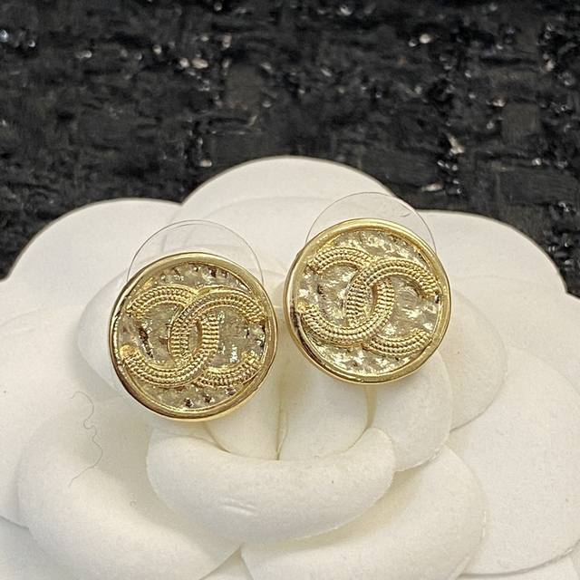 Code E1716 earrings hot-selling model, hot new arrival Synchronous counter excl