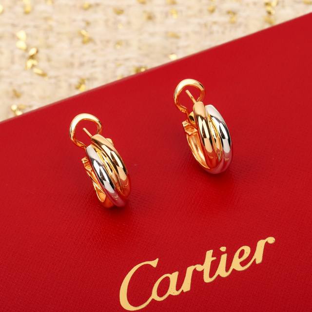 210817 Our 3-ring earrings are the only ones that have purchased jewelry from th