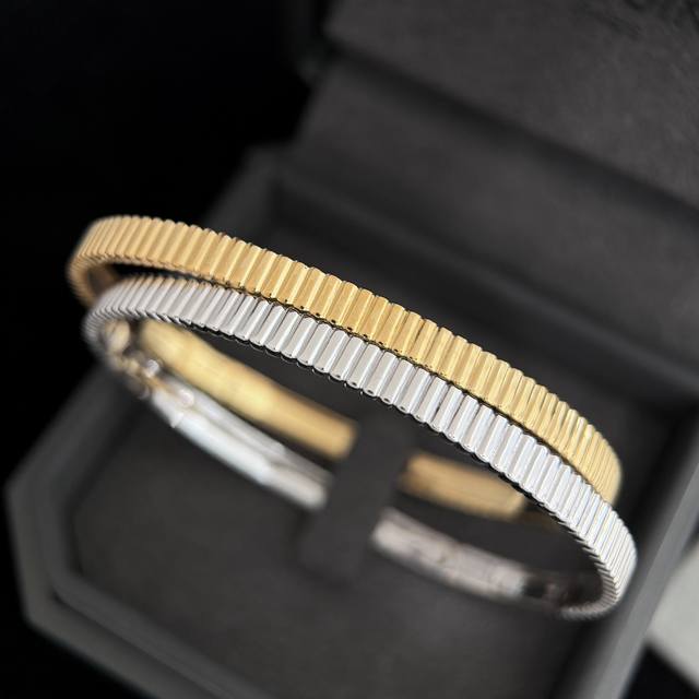 A4934 High-end customization, classy, full of personality, a must-have for fashi