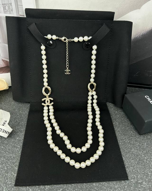 Chanel Geometric Oval Letter Diamond Pearl Double Sweater Chain DDD