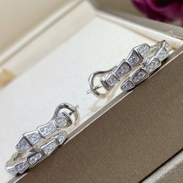 V Gold Premium New Bvlgari Bulgari New Full Diamond Thin Snake Earrings Real Fra