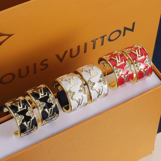 Louis Vuitton Lv earrings DDD