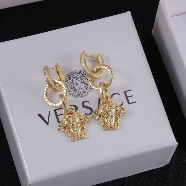 Versace Versace earrings DDD