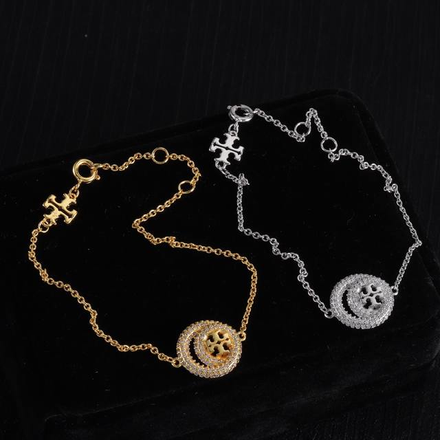 Tory Burch Tb bracelet DDD