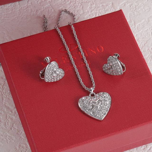 Valentino necklace and earrings DDD