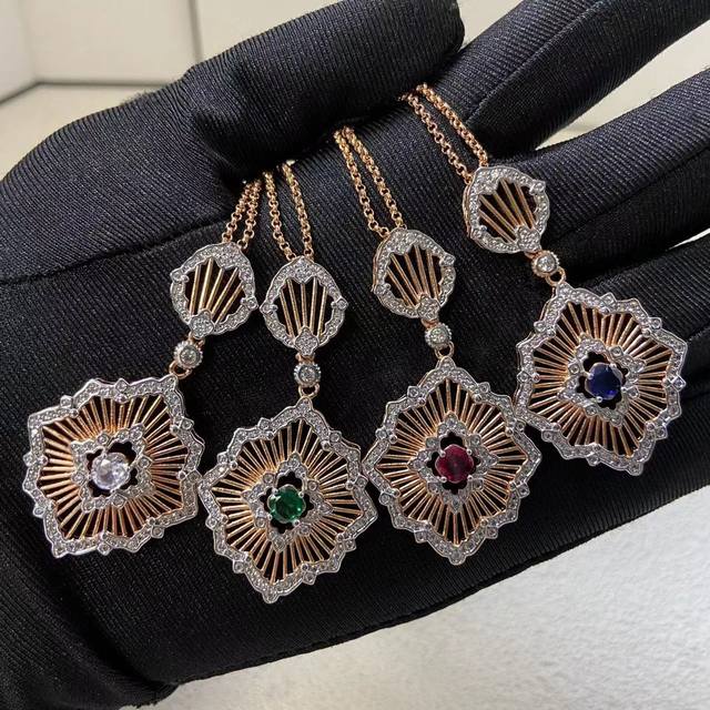 Buccellati necklace new product brushed hollow color petal necklace P DDD