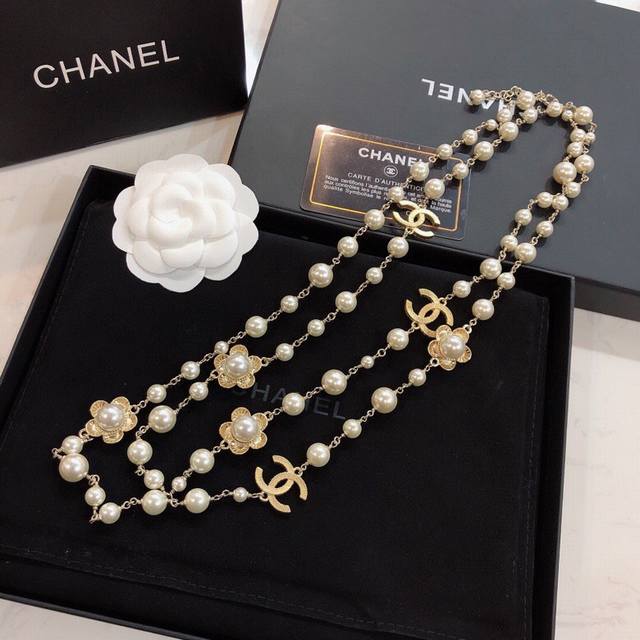 Winter clothes necklace chain Chanel sweater chain Chanel original single goods