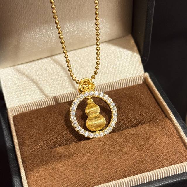 Hot all over the Internet Auspicious cloud brushed gourd circle necklace gourd h