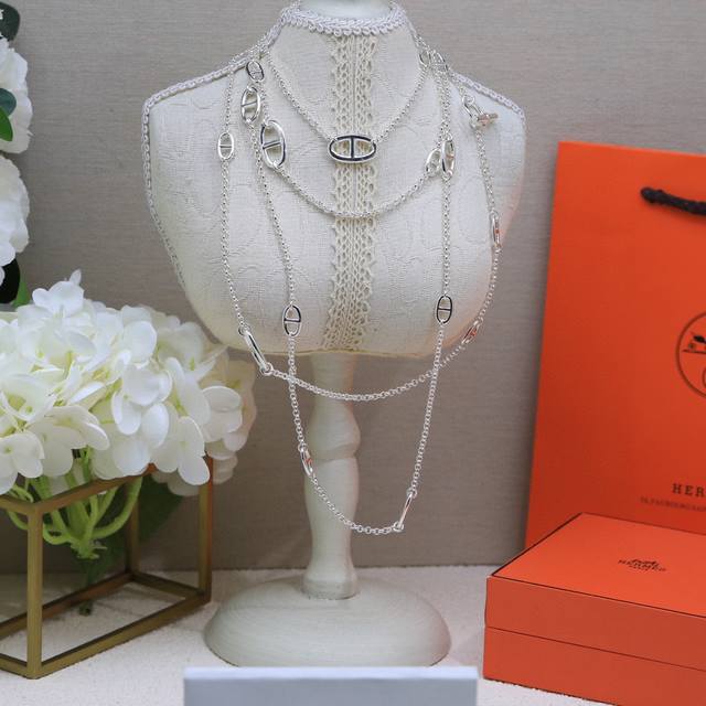 version Hermes Farandole Light Gold Pig Nose Life is a mirror. The mood you fac