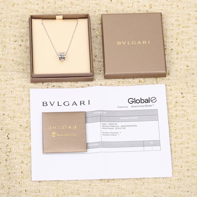 210300 We produce charity necklaces, which can be customized with real gold and