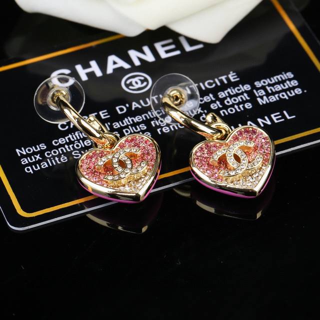 Chanel new love gradient rhinestone earrings counter synchronous new double C ea