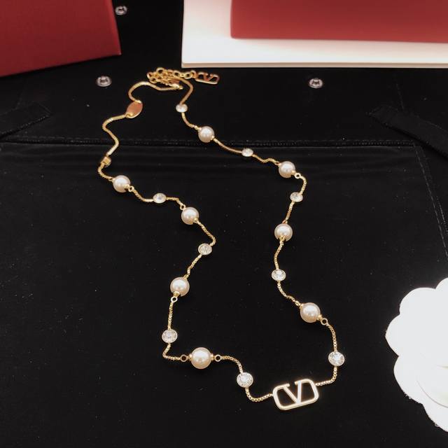 No.Vxl0055 Valenti*O latest necklace consistent Zp brass material DDD