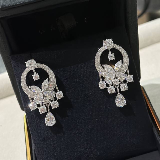 A0336 Luxury Graff Top diamond jewelry brand Luxury square diamond garden butter