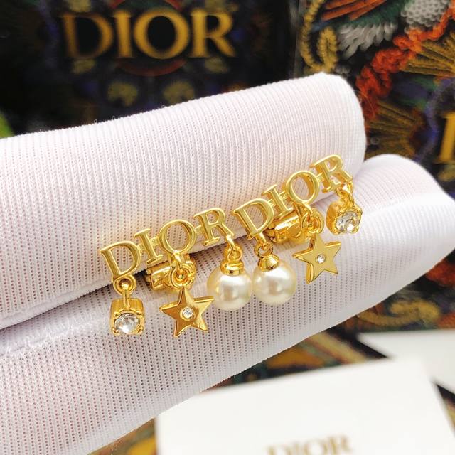 No.Ded0100 Dio*Latest letter mini ear clip consistent Zp brass material DDD