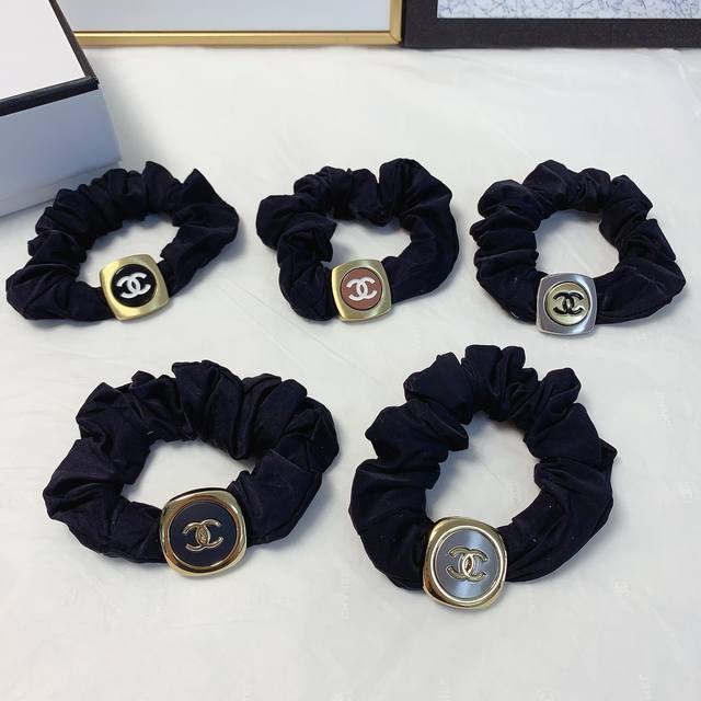 Chanel Xiaoxiang Chanel hair band New Logo rubber band hair band temperament all