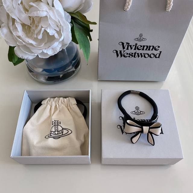 High quality details as shown in the picture 01200130 Alexander Diana series bo