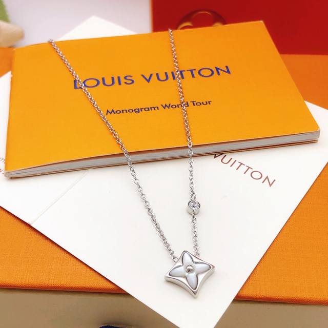 No.Lxl0148 Lv*Latest white mother-of-pearl necklace consistent Zp brass material