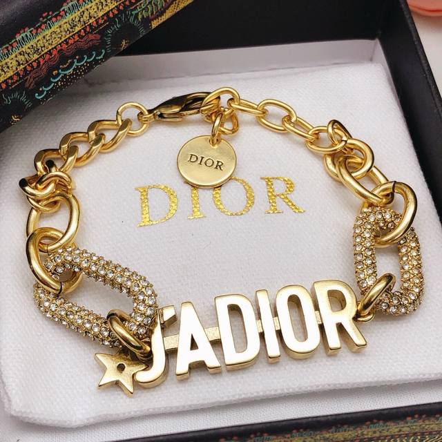 No. Dsl0037 Bracelet Dior Dior original new Jadi0R logo necklace with star high