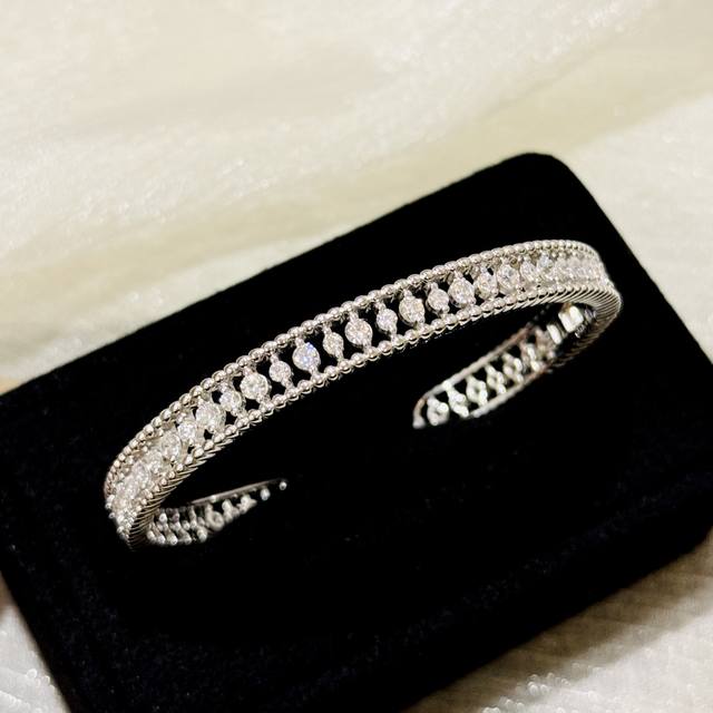 A6153 Independent designer's medieval style high-end custom single-row diamond b