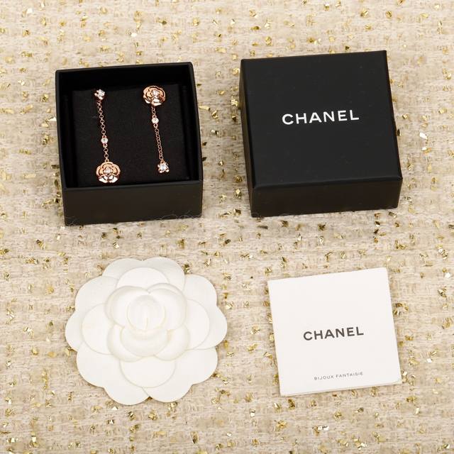 209999 We produce camellia earrings, which can be customized with real gold and