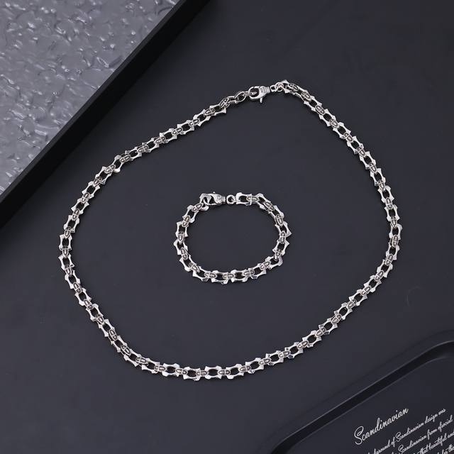 Necklace P Bracelet P Chrome Hearts Beautiful bracelet necklace Really beautiful