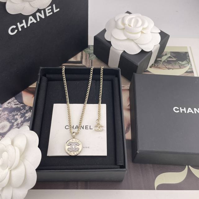 We produce a silver C gold coin necklace for 4600. Please consult the customer
