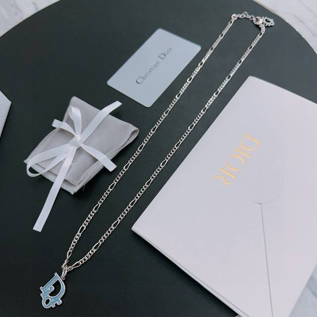 Dior new Dior necklace original goods counter new model open mold retro fashion