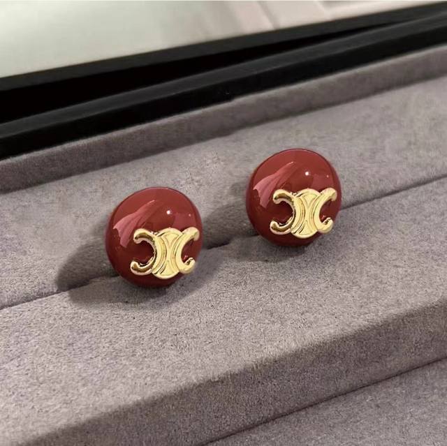 Celine Celine Arc de Triomphe Red Agate Letter Earrings Star Style Celine has be