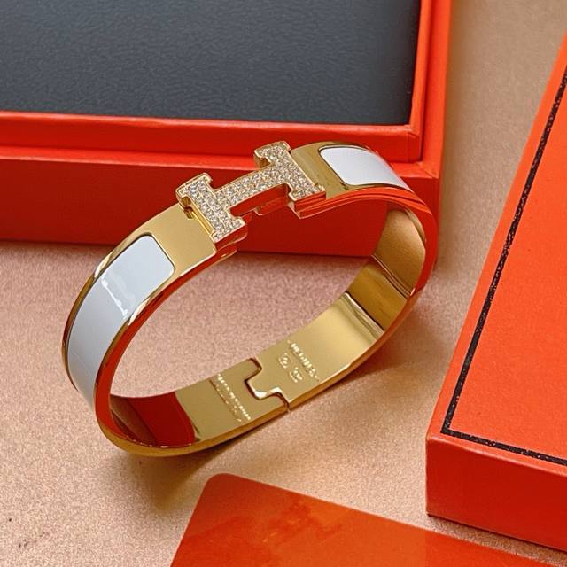 Hermes bracelet inlaid with Aaa zircon, it is really a test of the craftsmanshi